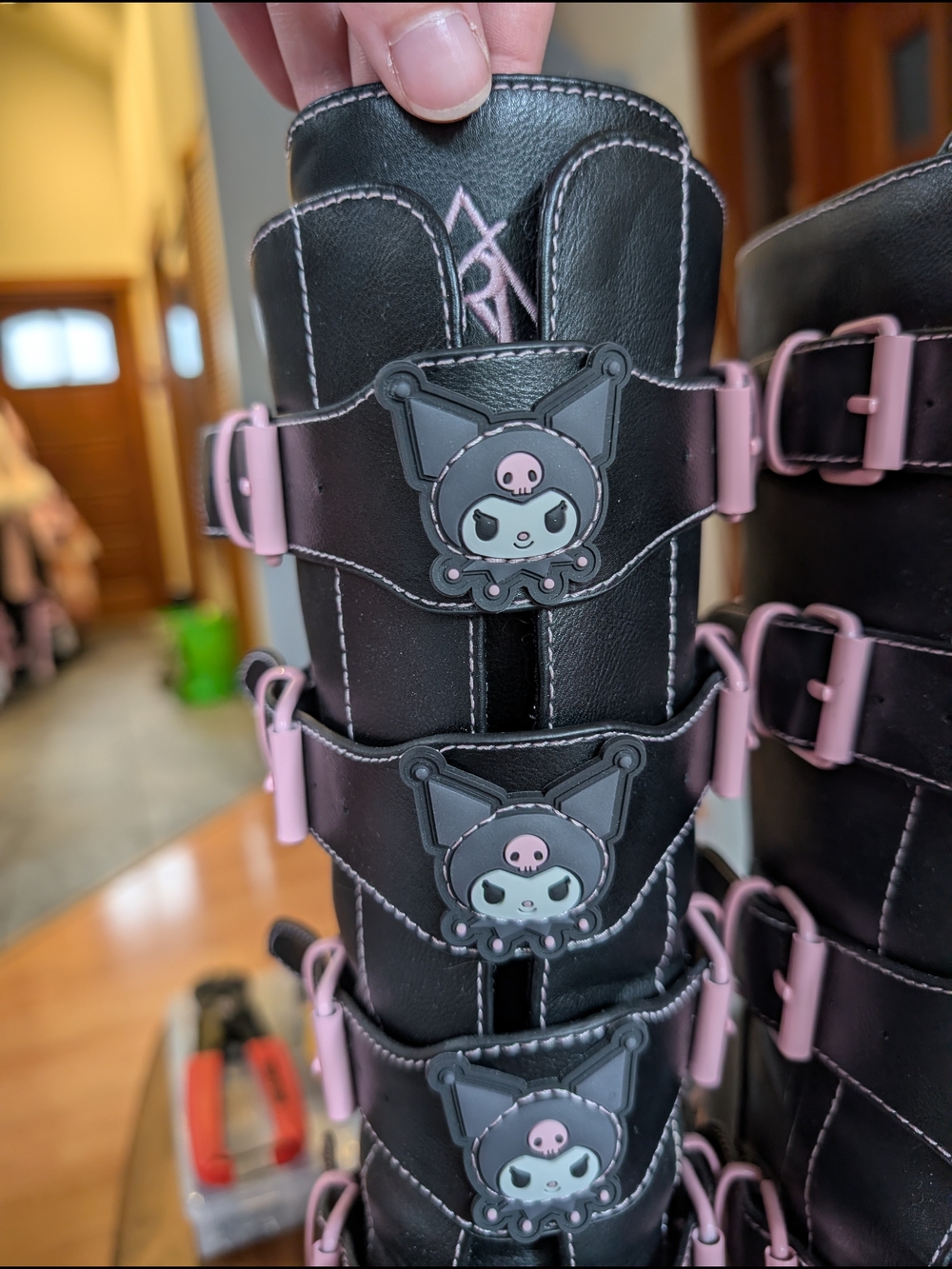 YRU Kuromi Dune Platform Buckle Boots - Picture 6 of 7